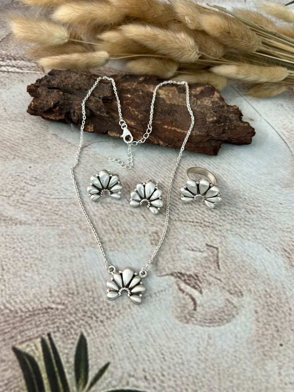 Handmade Sterling Silver Beautiful Necklace Ring and Earrings Set Signed Nizhoni