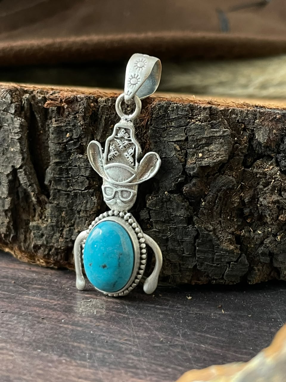 Handmade Sterling Silver Kingman Turquoise Pendant Signed Nizhoni (8)