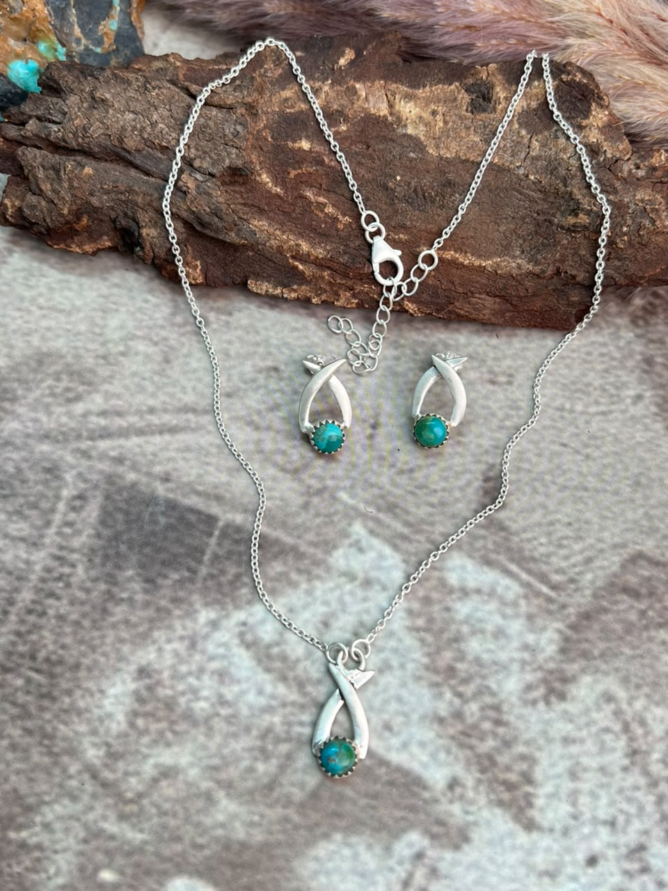 Handmade Sterling Silver Kingman Turquoise Necklace and Earrings Set Signed Nizhoni