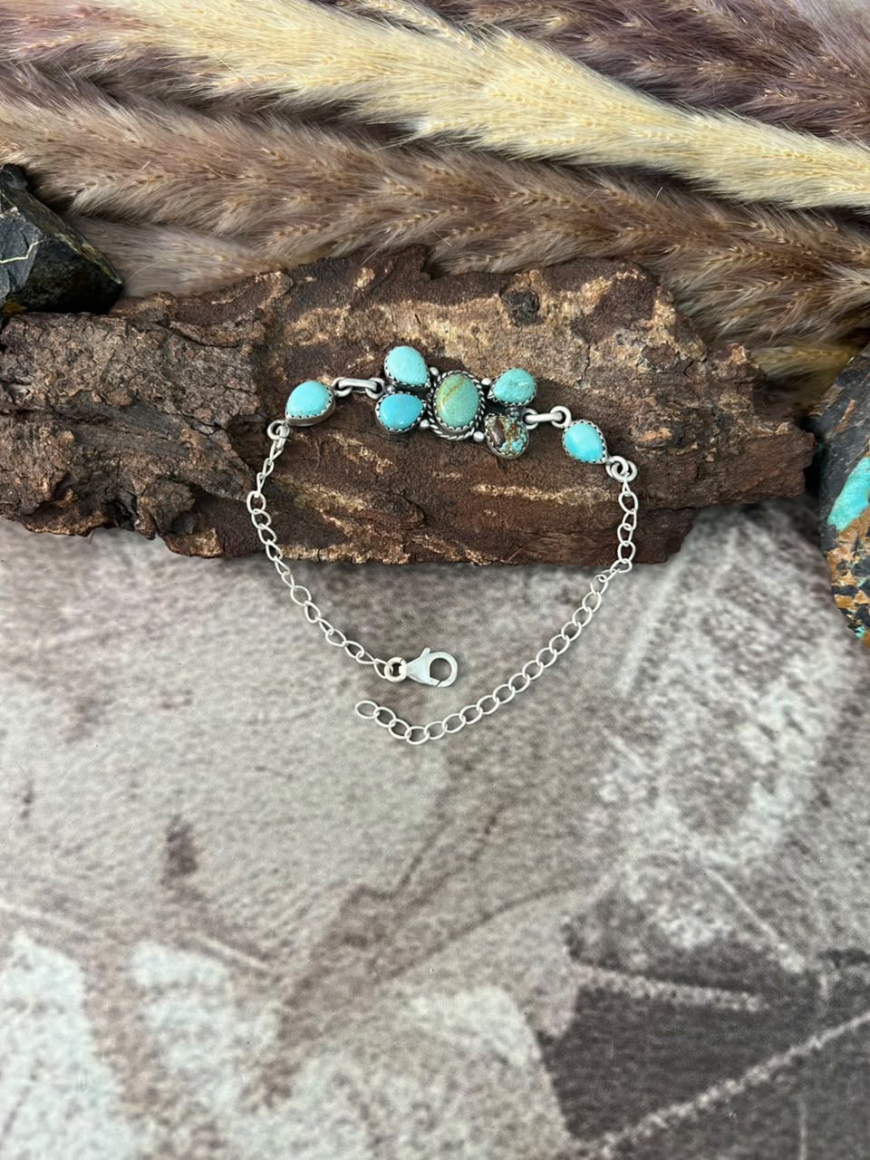 Handmade Sterling Silver Number 8 Turquoise Collection: Chain Bracelet Signed Nizhoni