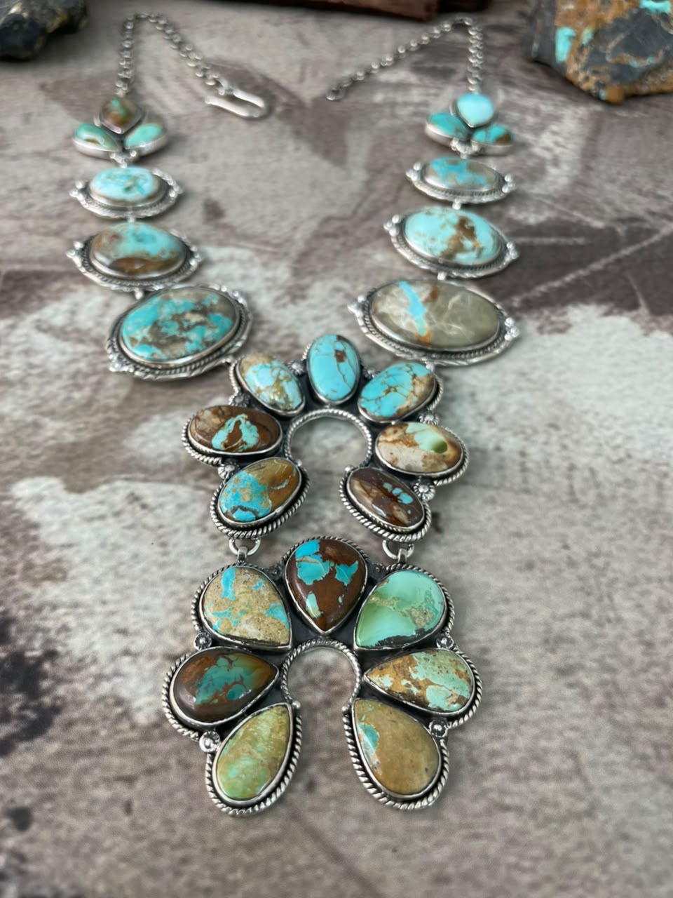 Handmade Sterling Silver Royston Turquoise Naja Necklace Signed Nizhoni (4)