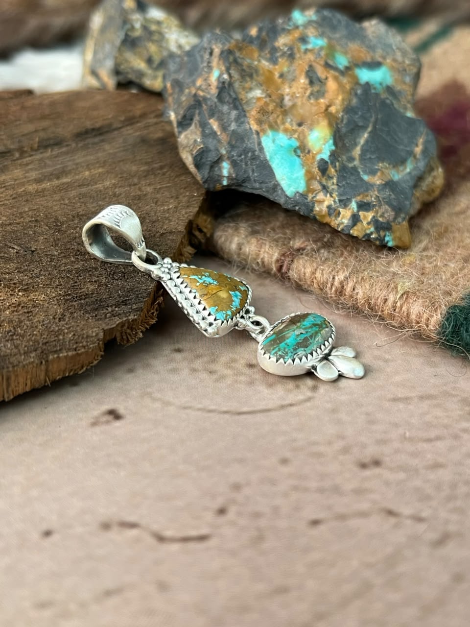 Handmade Sterling Silver Royston Turquoise Pendant Signed Nizhoni (9)