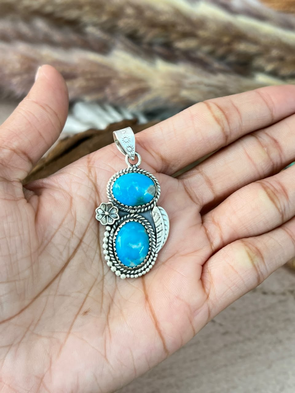 Handmade Sterling Silver Hardy Pit Collection: Pendant Signed Nizhoni