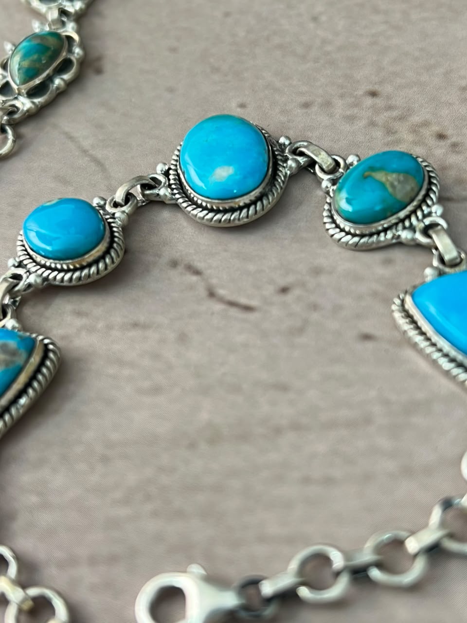 Handmade Sterling Silver Hardy Pit Collection: Chain Bracelet Signed Nizhoni