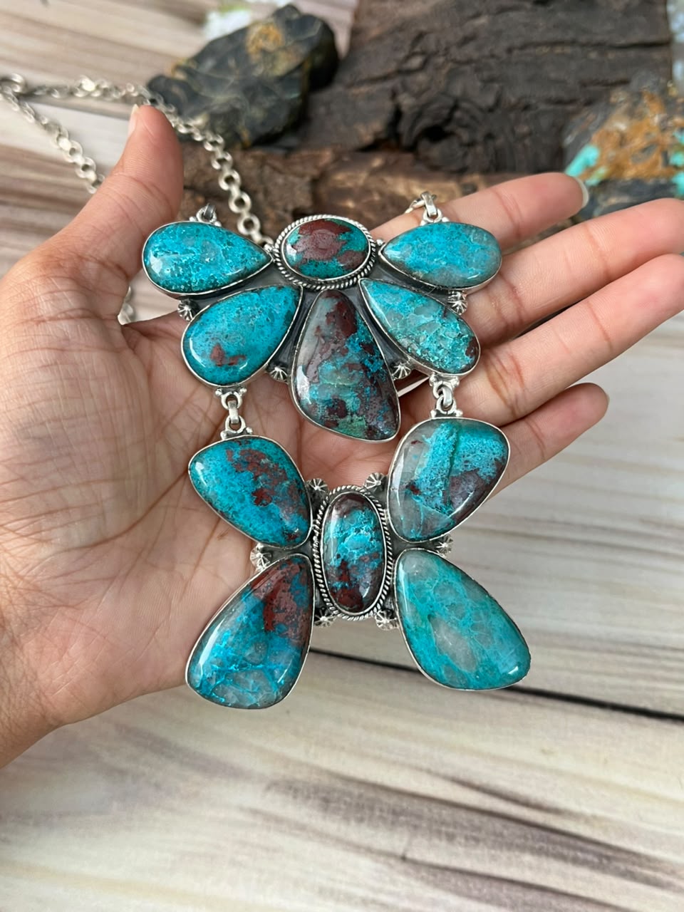 Handmade Sterling Silver Gem Silica Collection: Necklace Signed Nizhoni