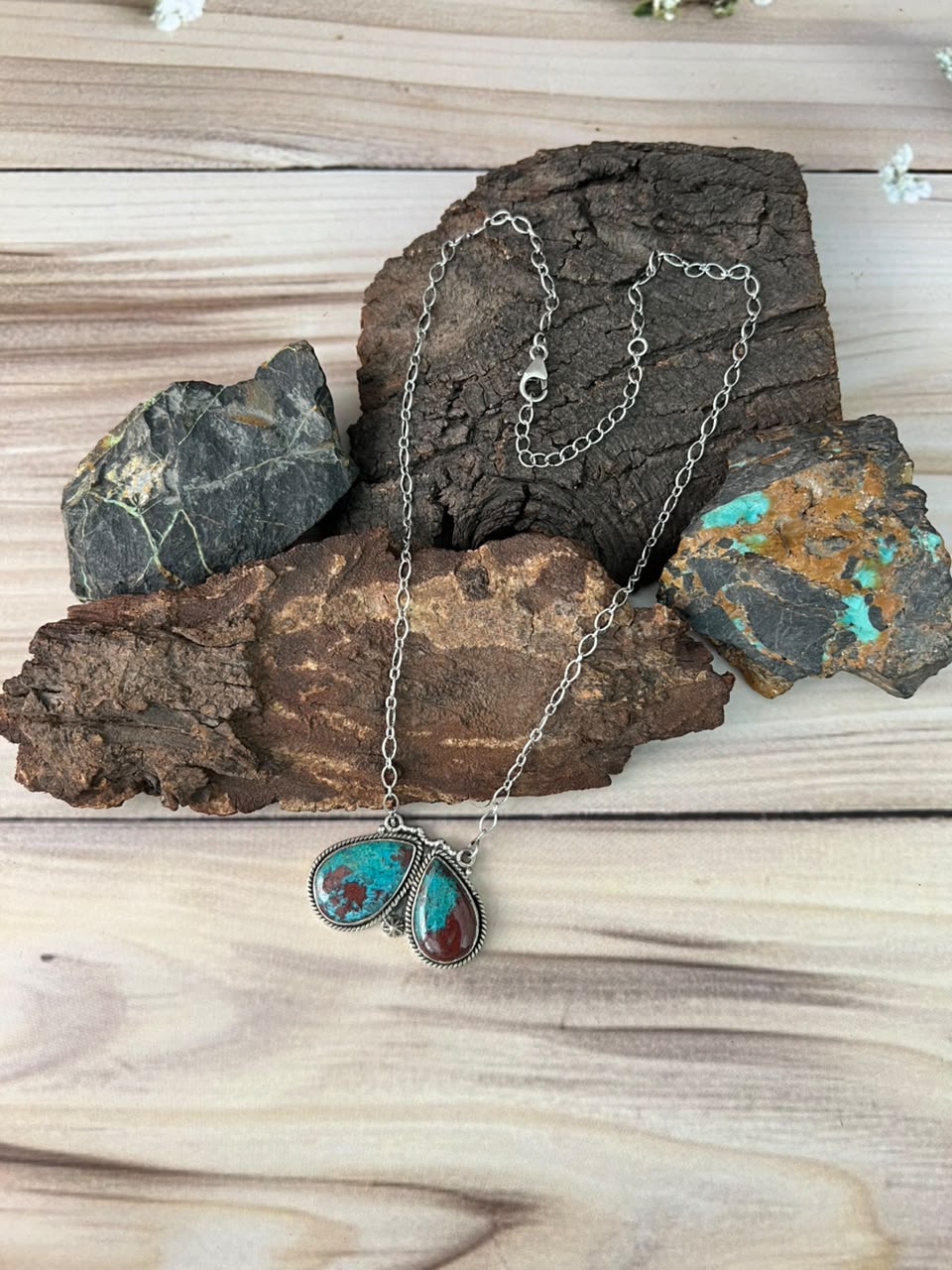 Handmade Sterling Silver Gem Silica Collection: Necklace Signed Nizhoni