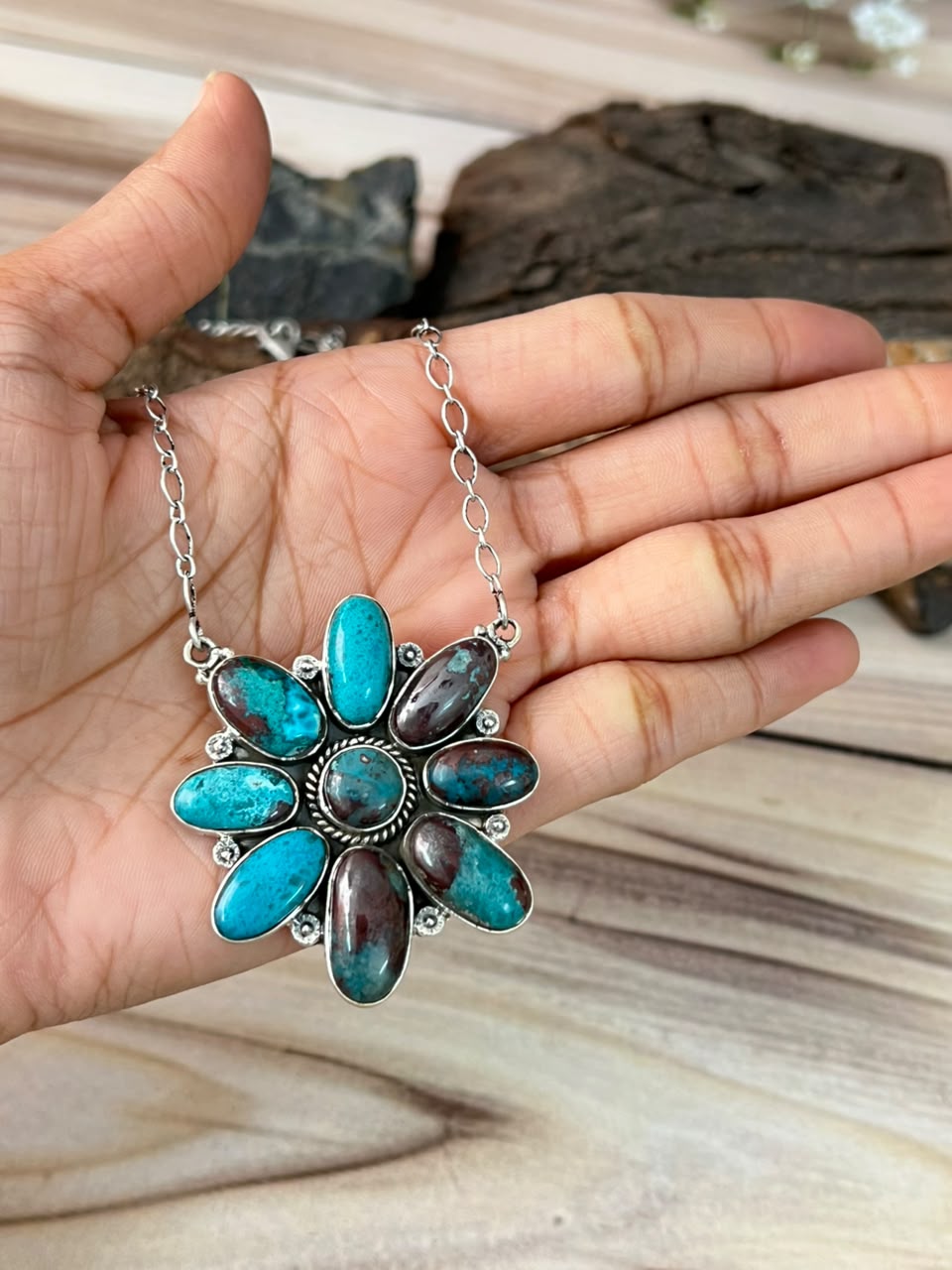 Handmade Sterling Silver Gem Silica Collection: Necklace Signed Nizhoni