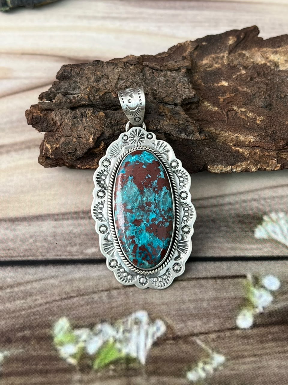 Handmade Sterling Silver Gem Silica Collection: Pendant Signed Nizhoni