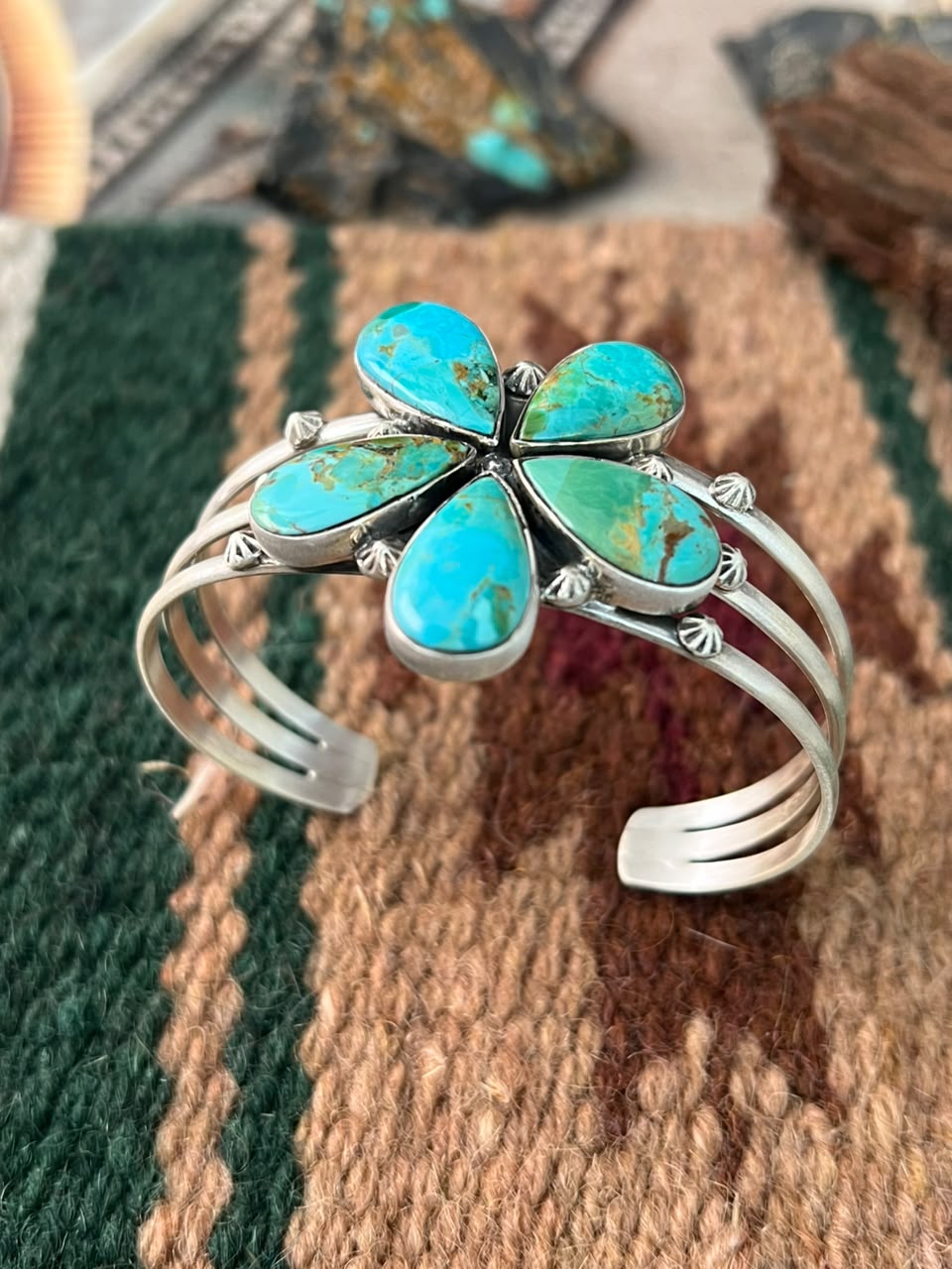 Handmade Sterling Silver Kingman Turquoise Cuff Bracelet Signed Nizhoni (5)