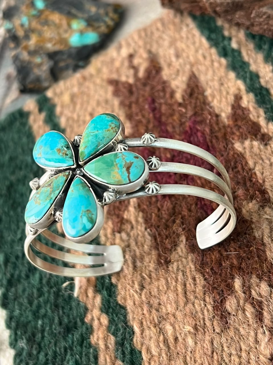 Handmade Sterling Silver Kingman Turquoise Cuff Bracelet Signed Nizhoni (5)