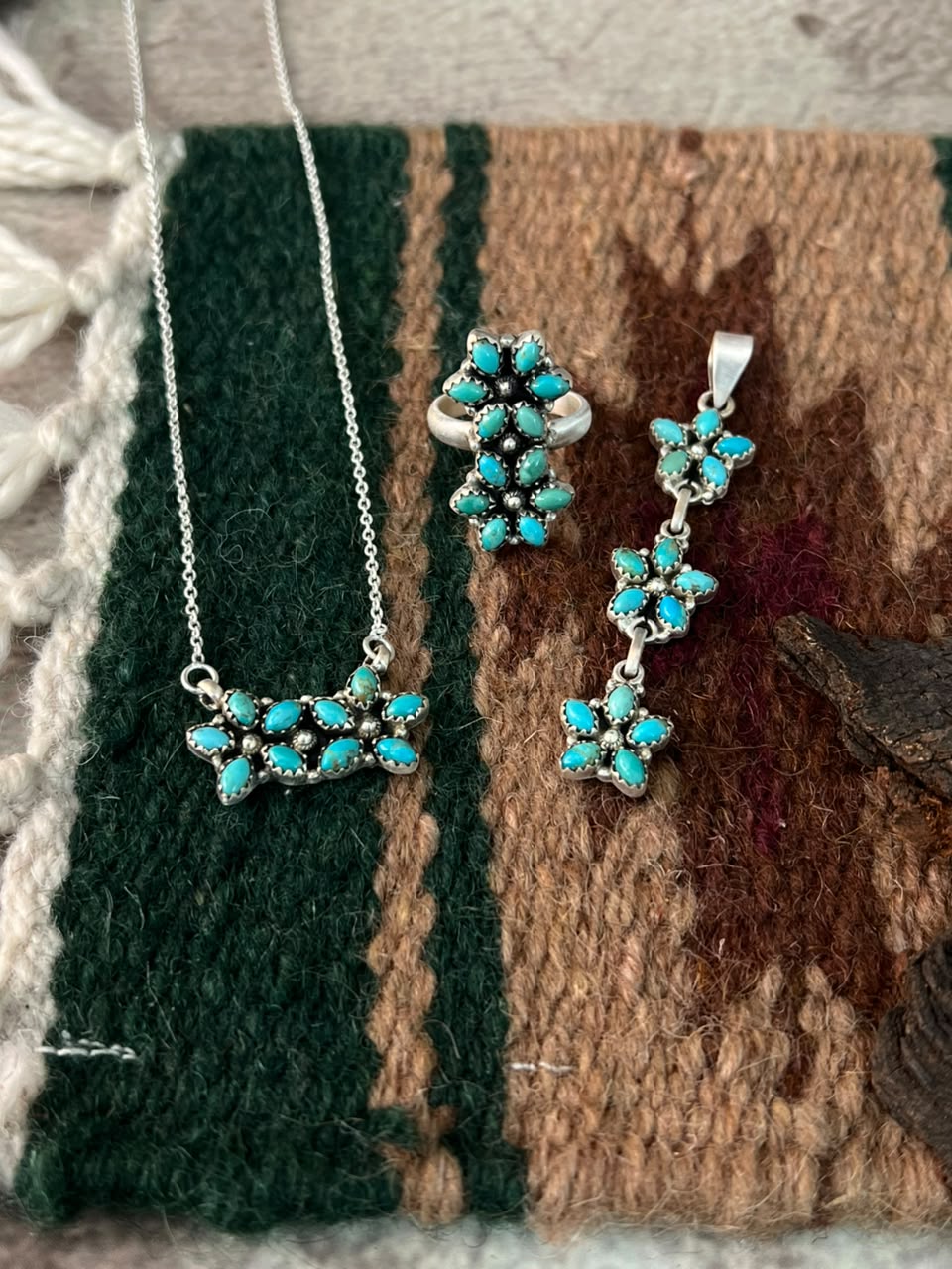 Handmade Sterling Silver Kingman Turquoise Necklace Pendant and Ring Set Signed Nizhoni