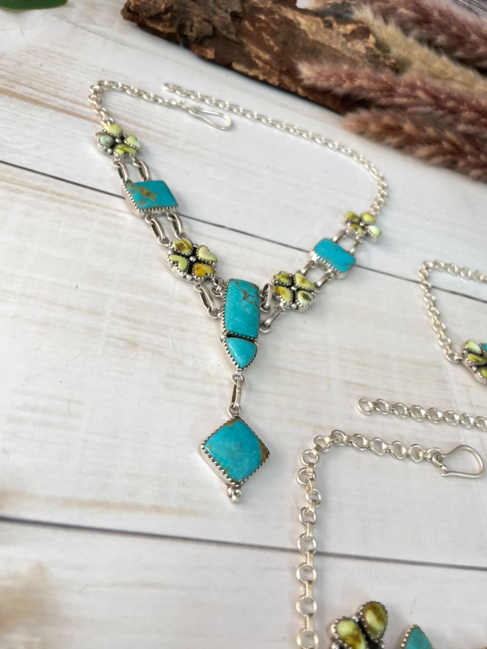 Handmade Sterling Silver Tyrone with Palomino Turquoise Choker Necklace Signed Nizhoni (9)