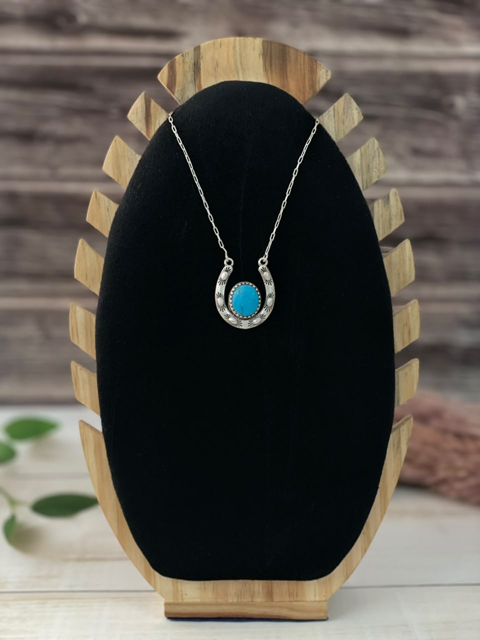 Handmade Sterling Silver Kingman Turquoise Horseshoe Necklace Signed Nizhoni