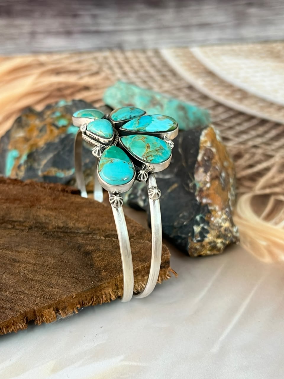 Handmade Sterling Silver Kingman Turquoise Cuff Bracelet Signed Nizhoni