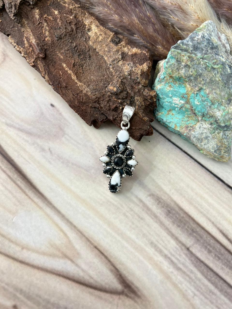 Handmade Sterling Silver White Buffalo Pendant Signed Nizhoni (2)