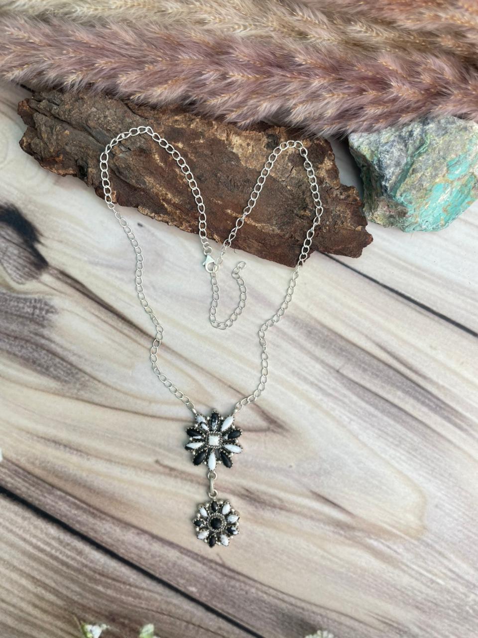 Handmade Sterling Silver White Buffalo Necklace Signed Nizhoni