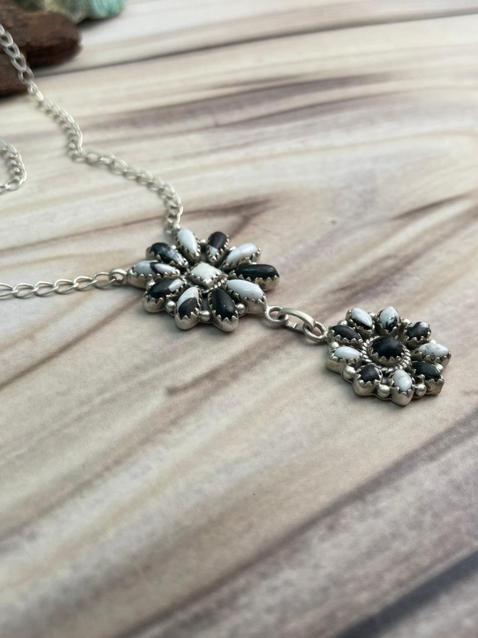 Handmade Sterling Silver White Buffalo Necklace Signed Nizhoni