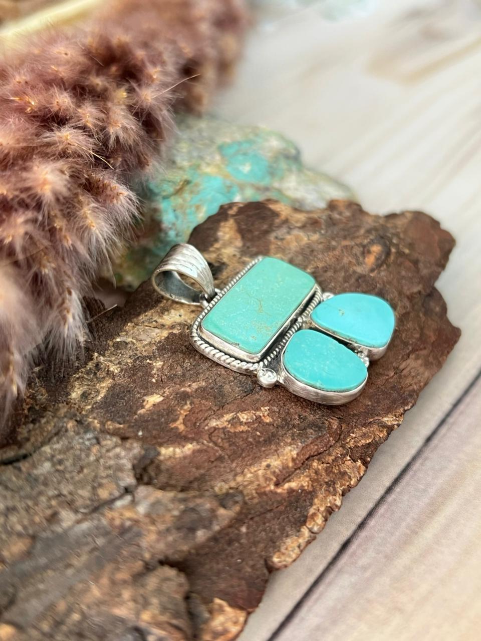 Handmade Sterling Silver Green Kingman Turquoise Collection: Pendant Signed Nizhoni