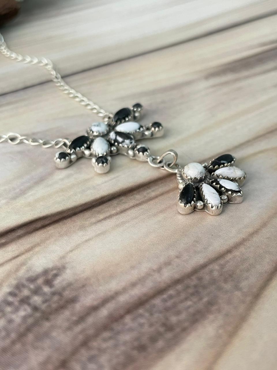Handmade Sterling Silver White Buffalo Necklace Signed Nizhoni