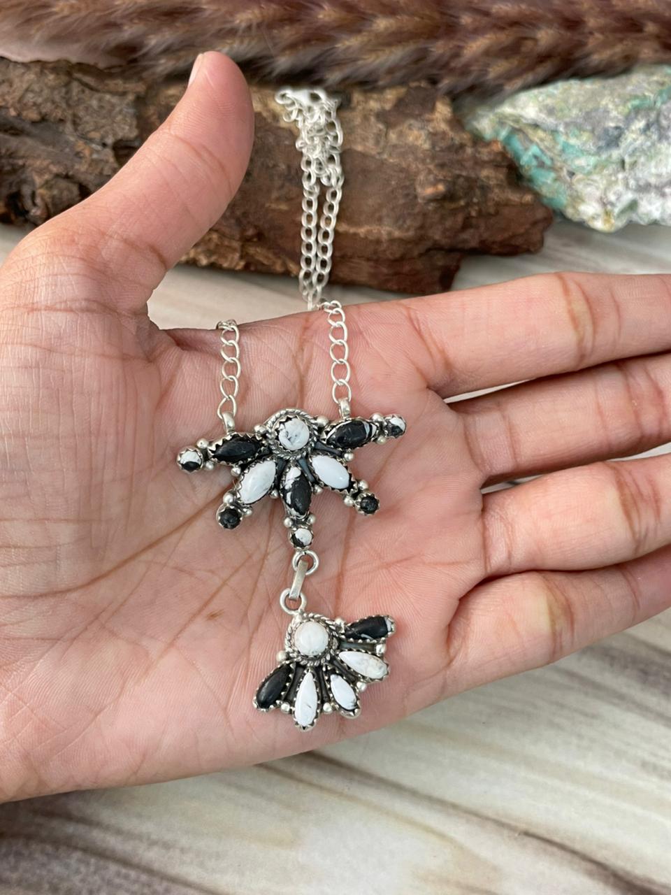 Handmade Sterling Silver White Buffalo Necklace Signed Nizhoni