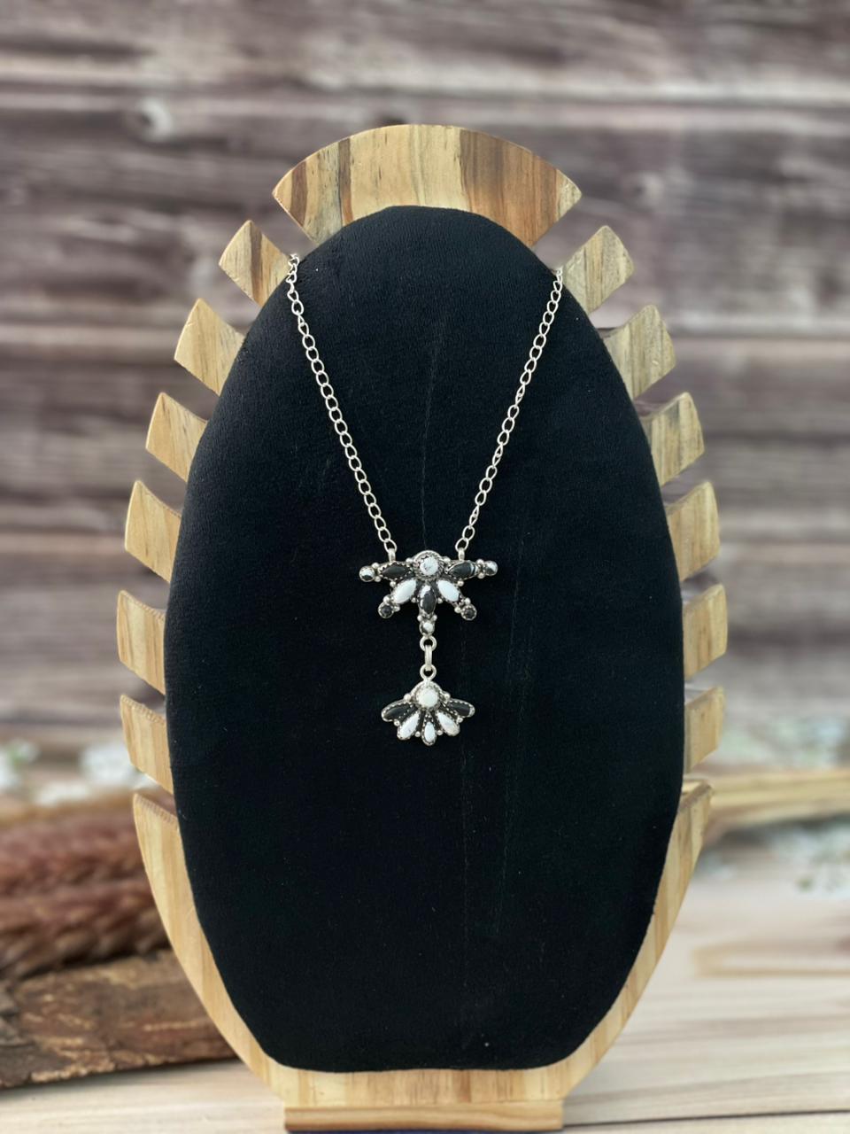 Handmade Sterling Silver White Buffalo Necklace Signed Nizhoni
