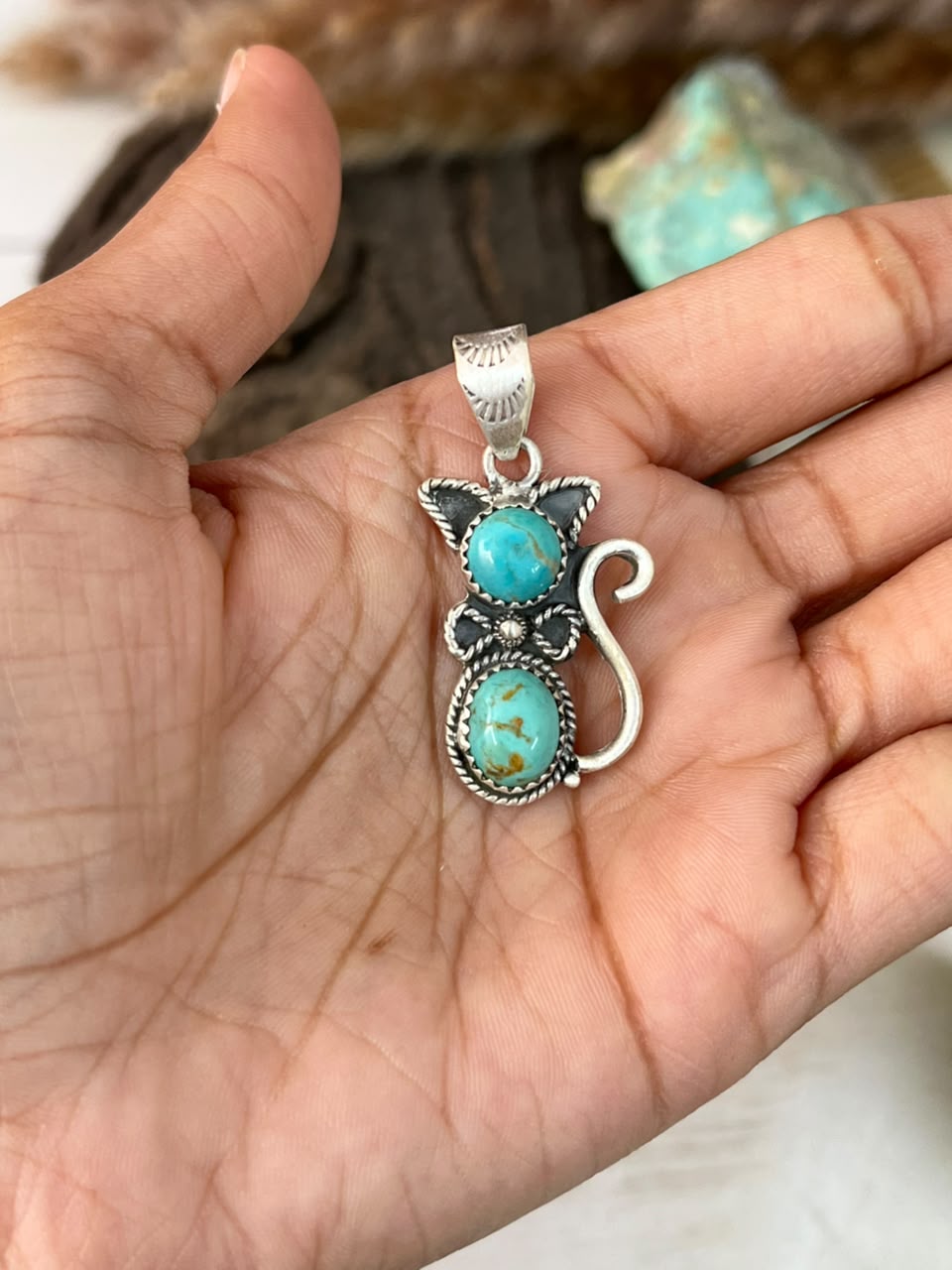 Handmade Sterling Silver Kingman Turquoise Cat Pendant Signed Nizhoni