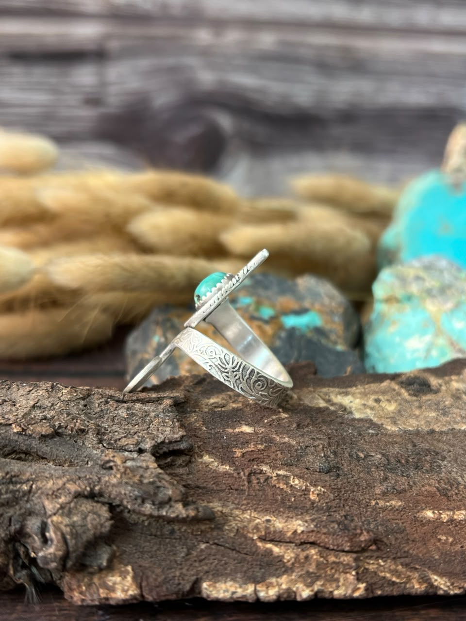 Handmade Sterling Silver Kingman Turquoise Cat Adjustable Ring Signed Nizhoni