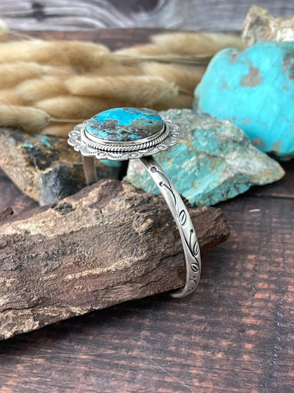 Handmade Sterling Silver Sierra Nevada Cuff Bracelet Signed Nizhoni