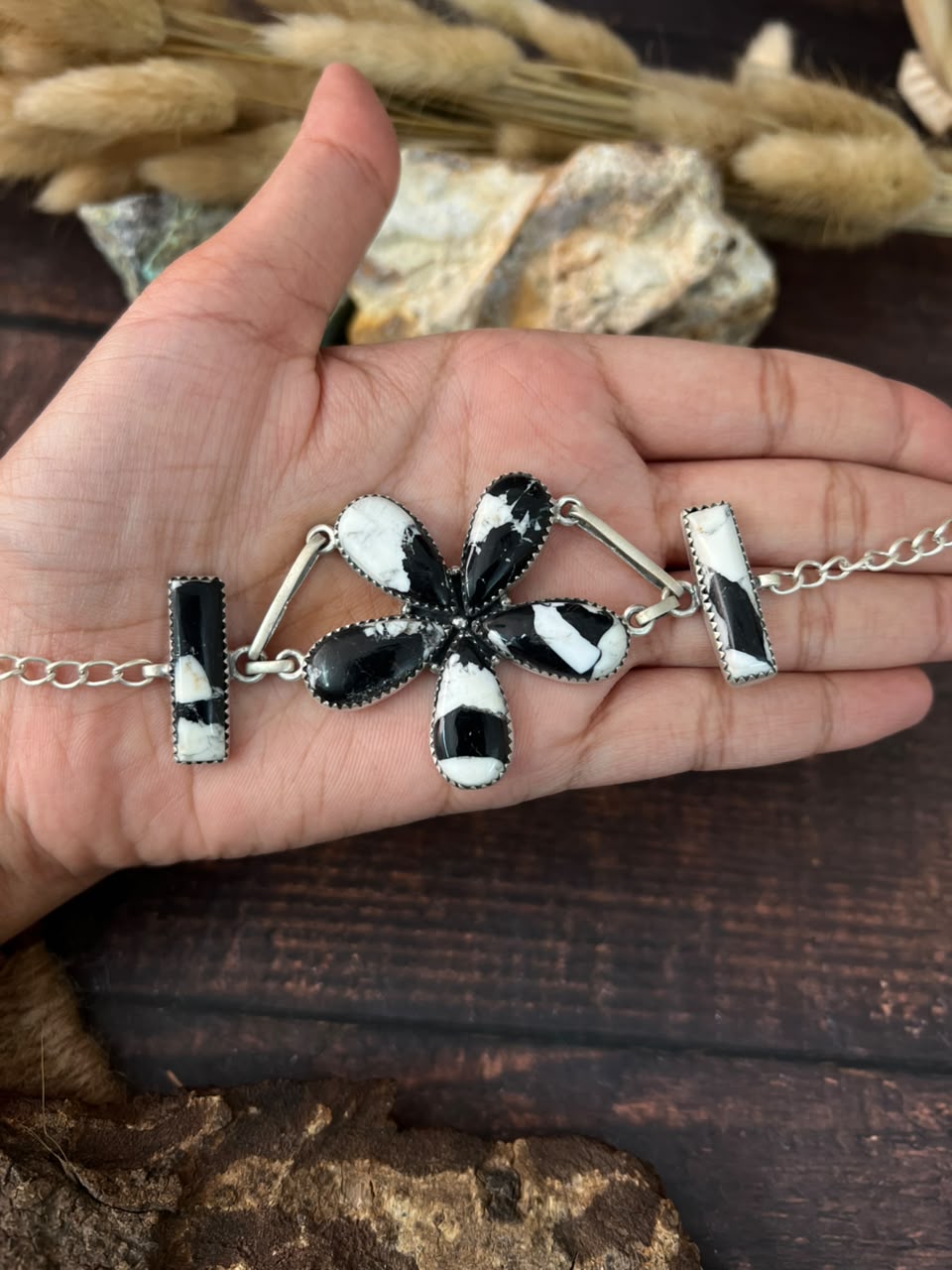 Handmade Sterling Silver White Buffalo Choker Necklace Signed Nizhoni