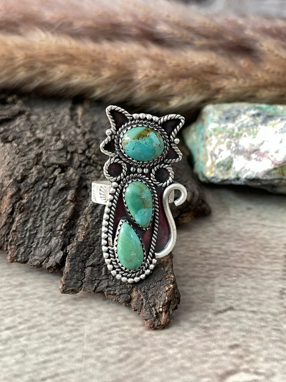 Handmade Sterling Silver Kingman Turquoise Cat Adjustable Ring Signed Nizhoni
