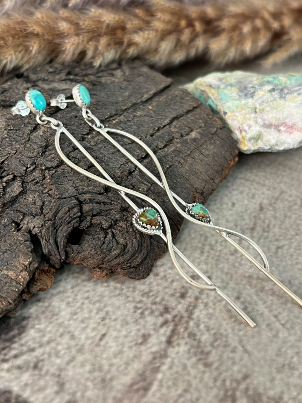 Handmade Sterling Silver Kingman Turquoise Post Dangle Heart Earrings Signed Nizhoni