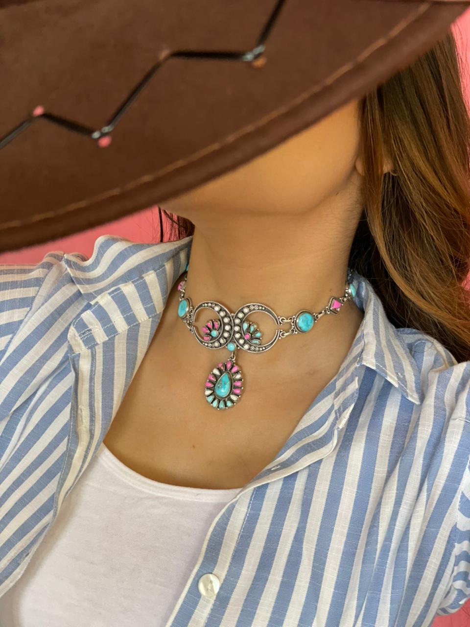 Handmade Sterling Silver Sierra Bella Turquoise with Cotton Candy Collection: Choker Necklace "Signed Nizhoni"