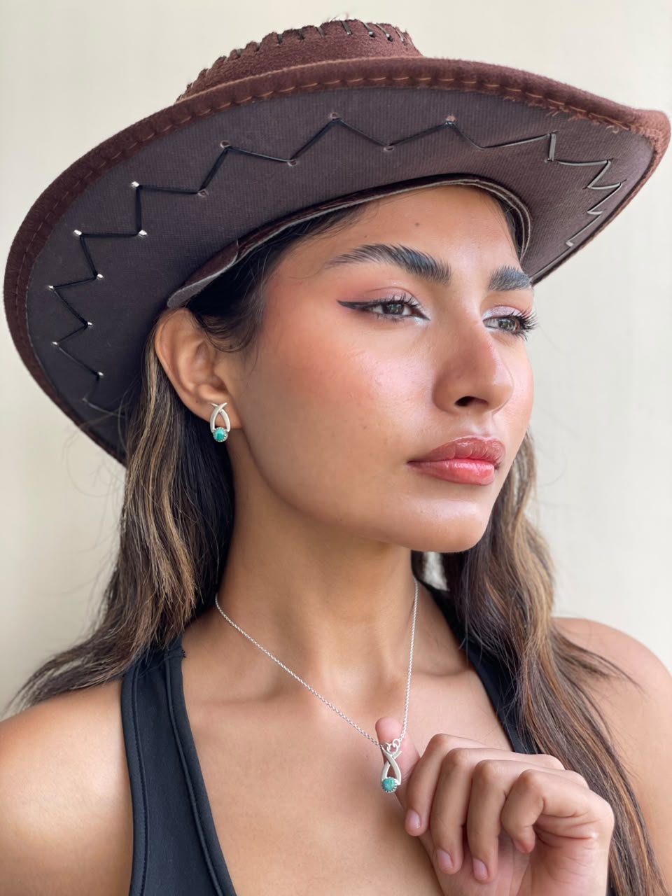 Handmade Sterling Silver Kingman Turquoise Necklace and Earrings Set Signed Nizhoni