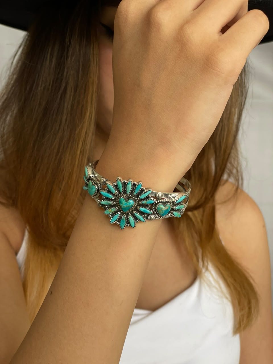 Handmade Sterling Silver Kingman Turquoise Cuff Bracelet Signed Nizhoni