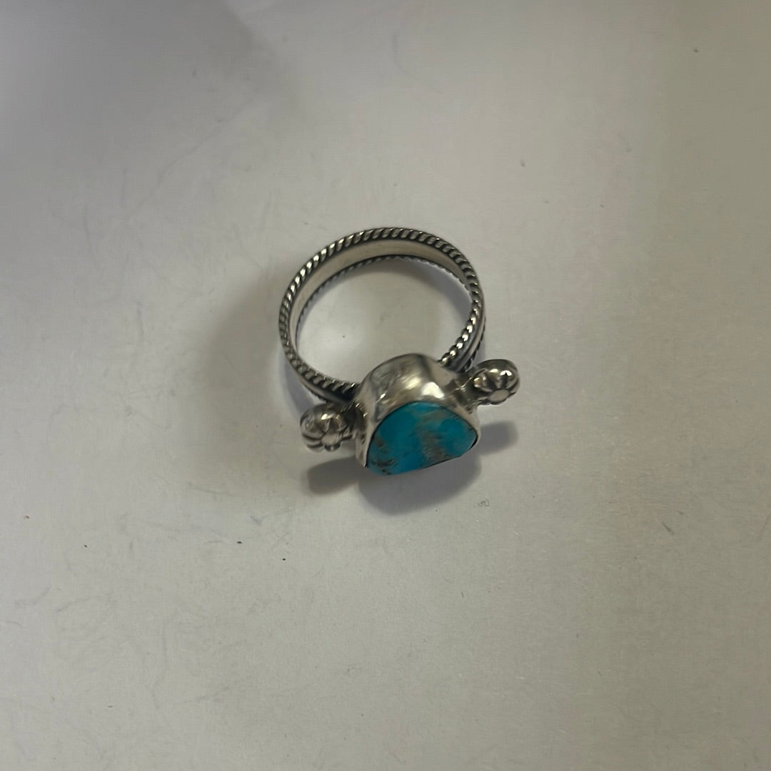 “The Must Have” Navajo Sterling Silver Single Stone Turquoise Ring