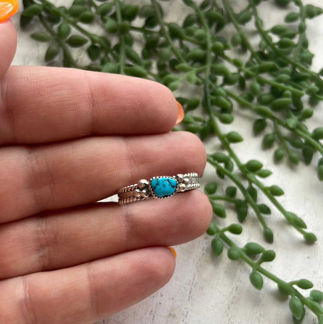 Navajo Sterling Silver Single Stone Turquoise Ring