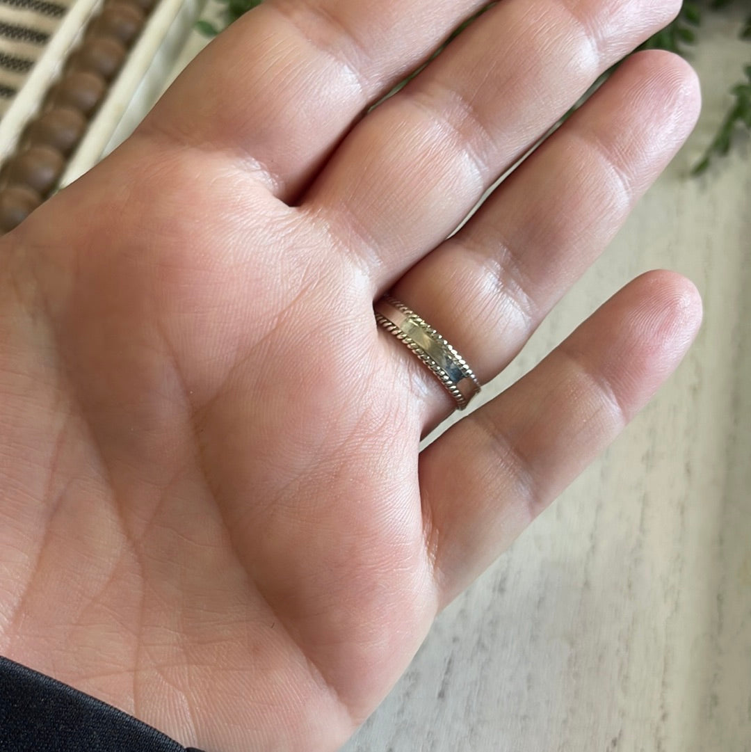 Navajo Sterling Silver Single Stone Turquoise Ring