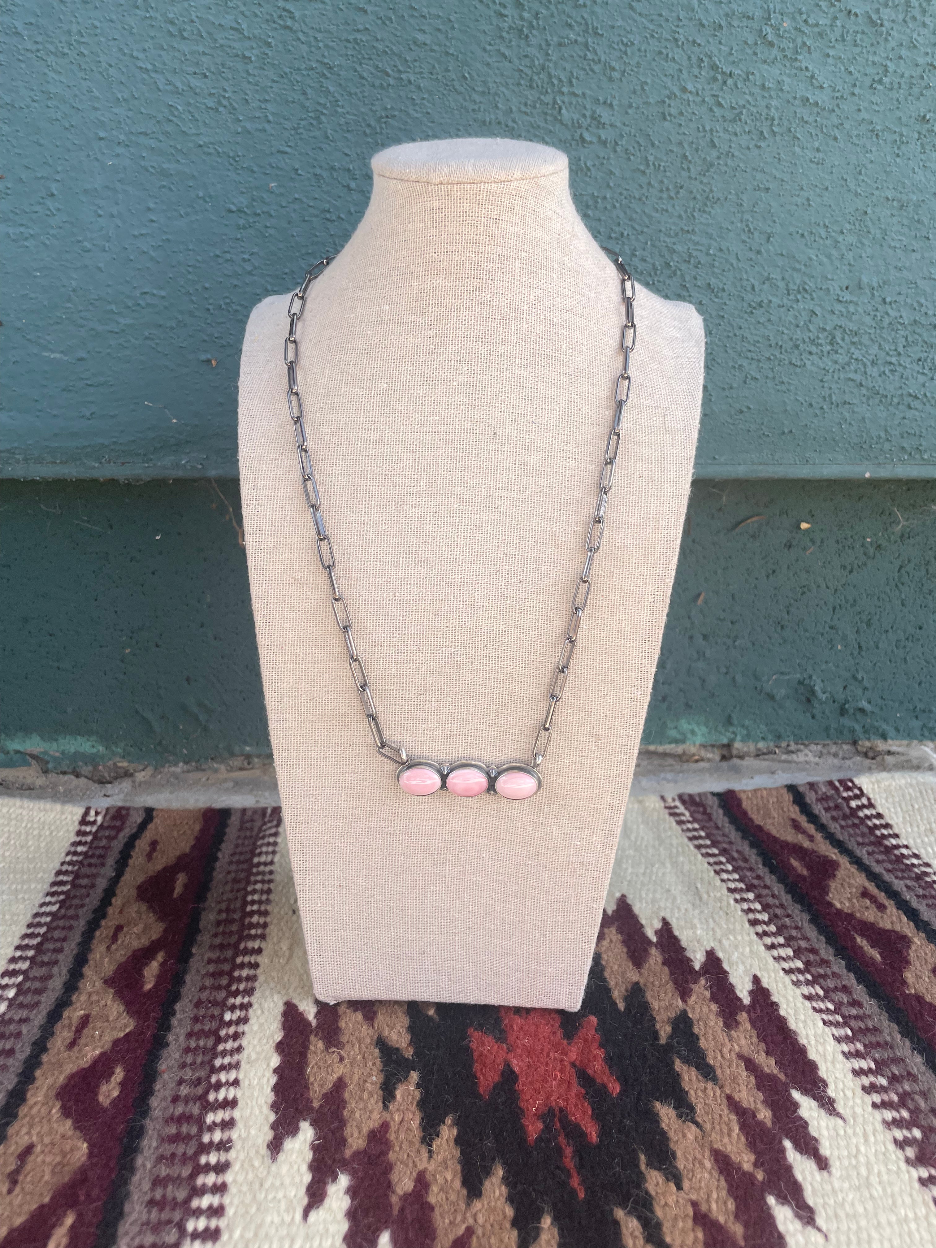 Navajo Queen Pink Conch Shell And Sterling Silver 3 Stone Bar Necklace Signed