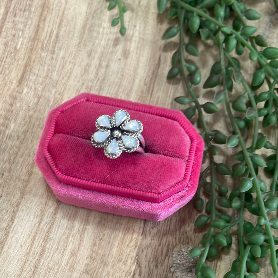 Navajo Mother of Pearl & Sterling Silver Flower Ring