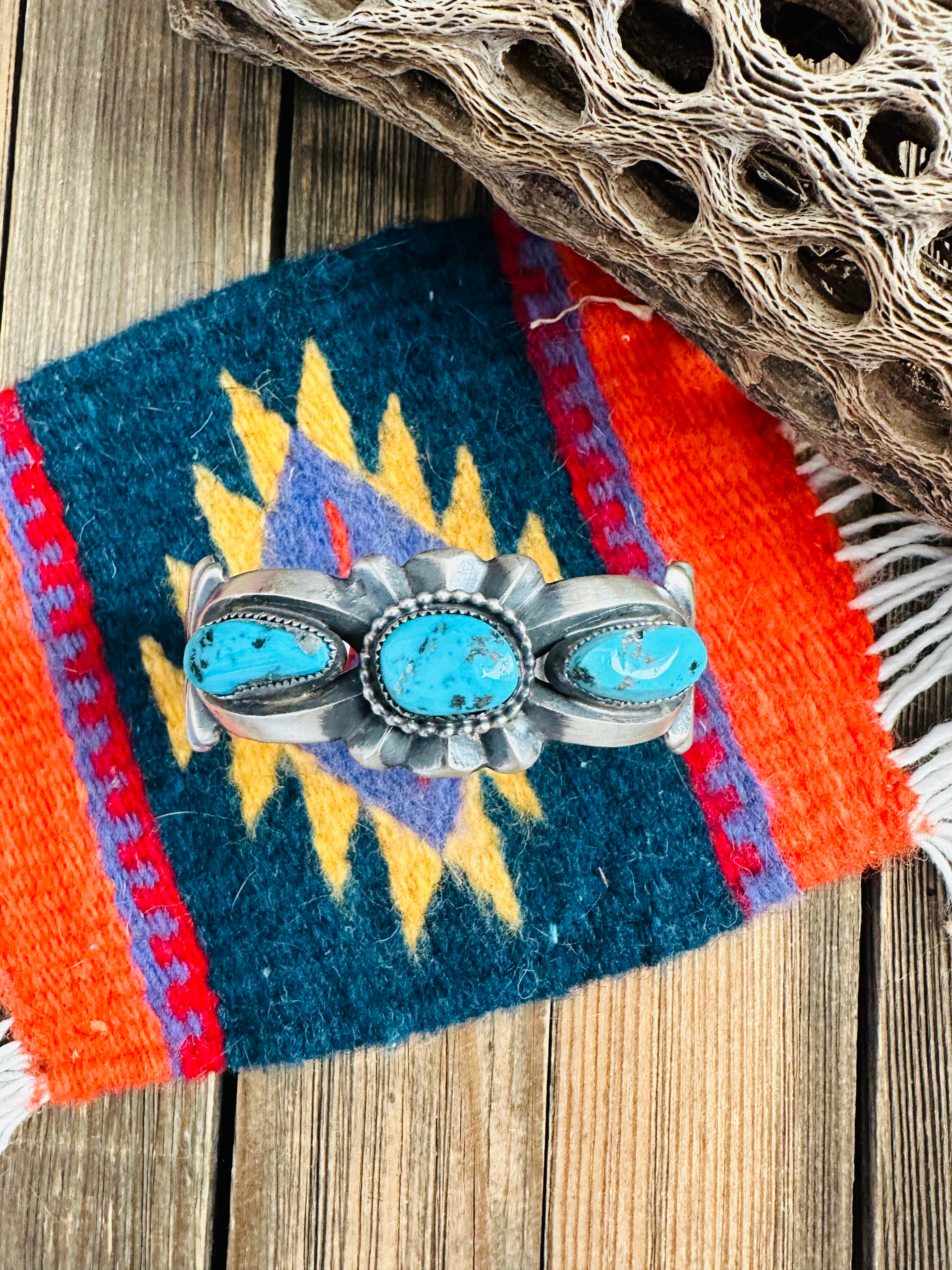 Navajo Old Pawn Kingman Turquoise & Sterling Silver Cuff Bracelet