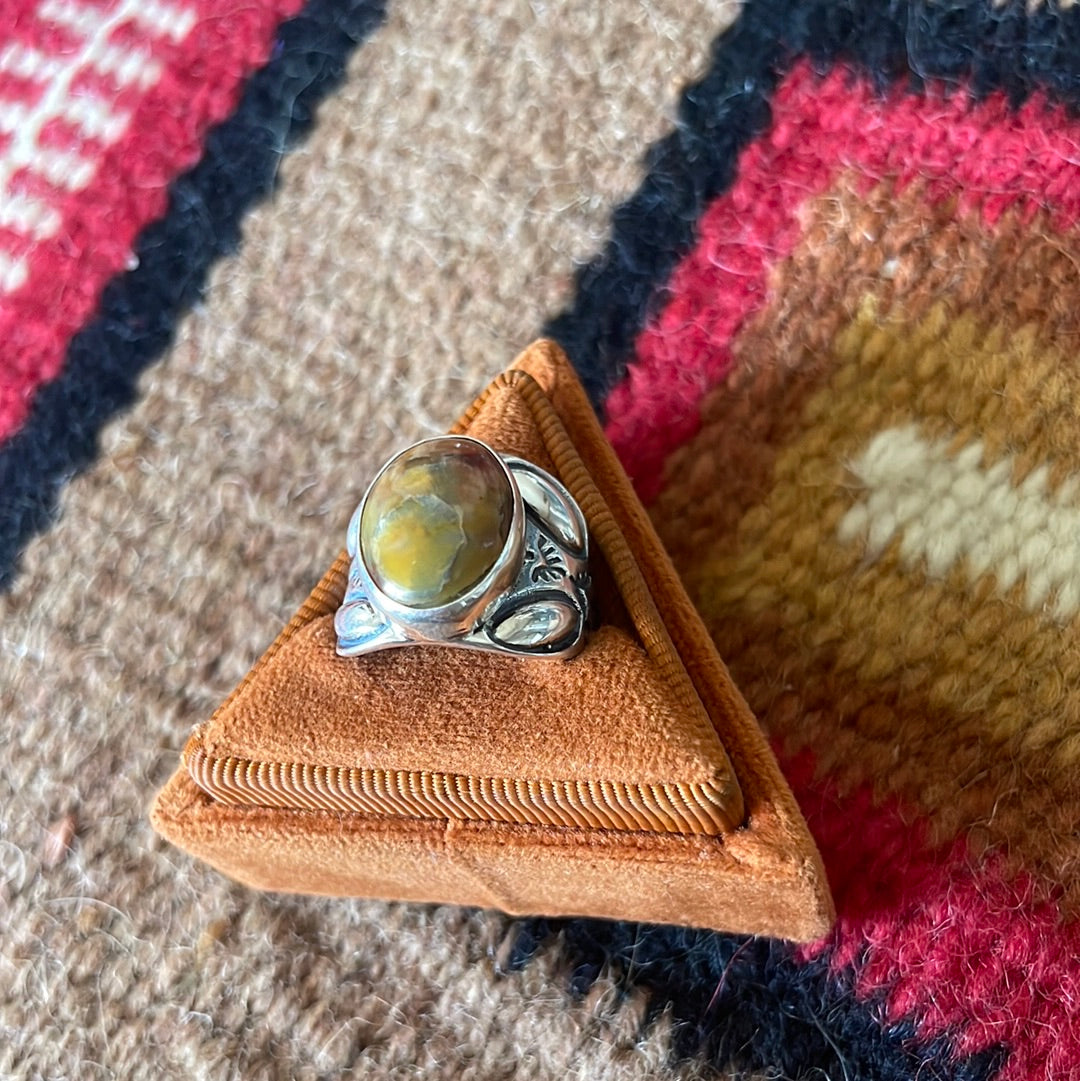 Beautiful Navajo Sterling Silver Tigers Eye Ring