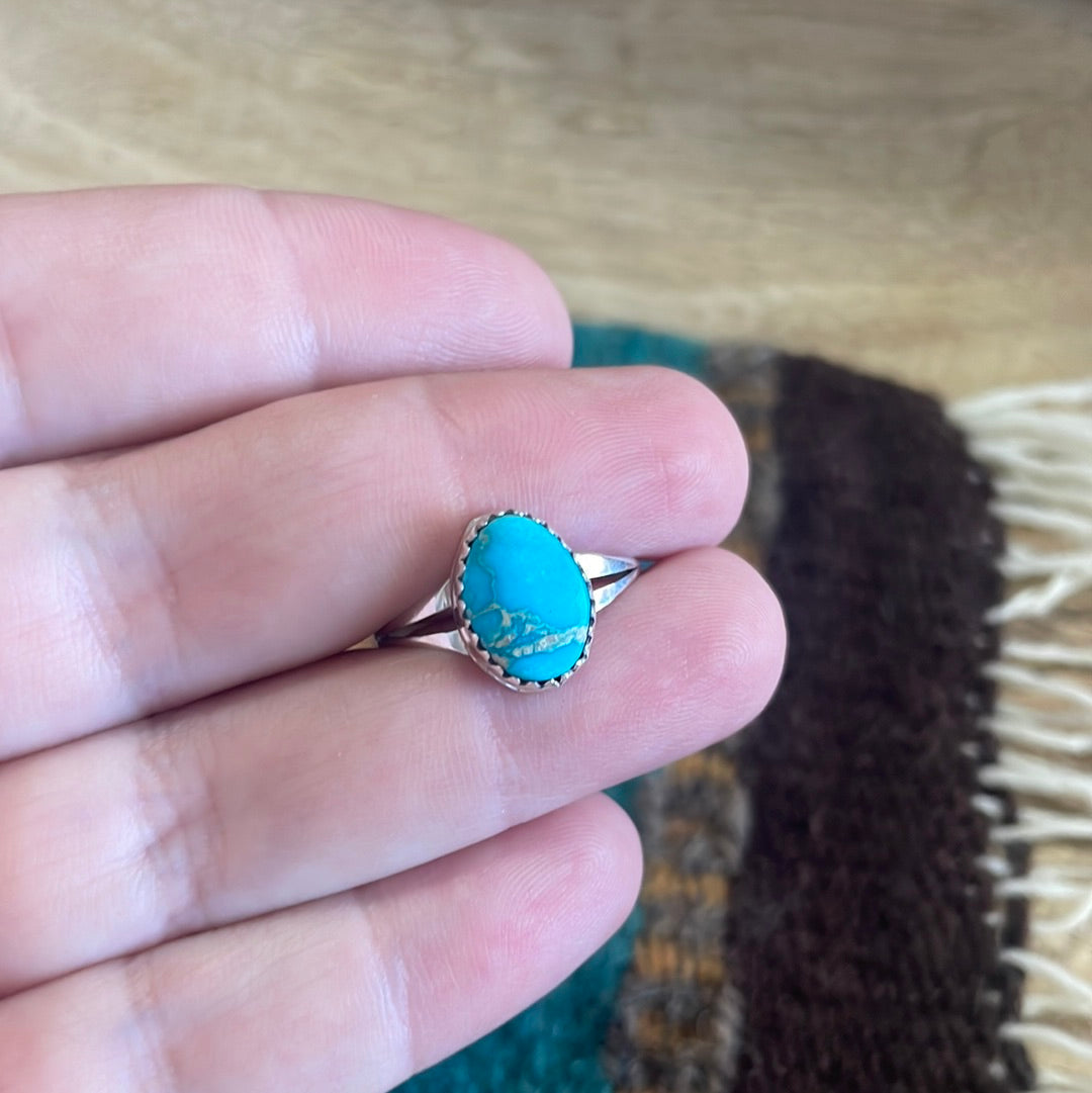 Navajo Single Stone Turquoise Sterling Silver Ring