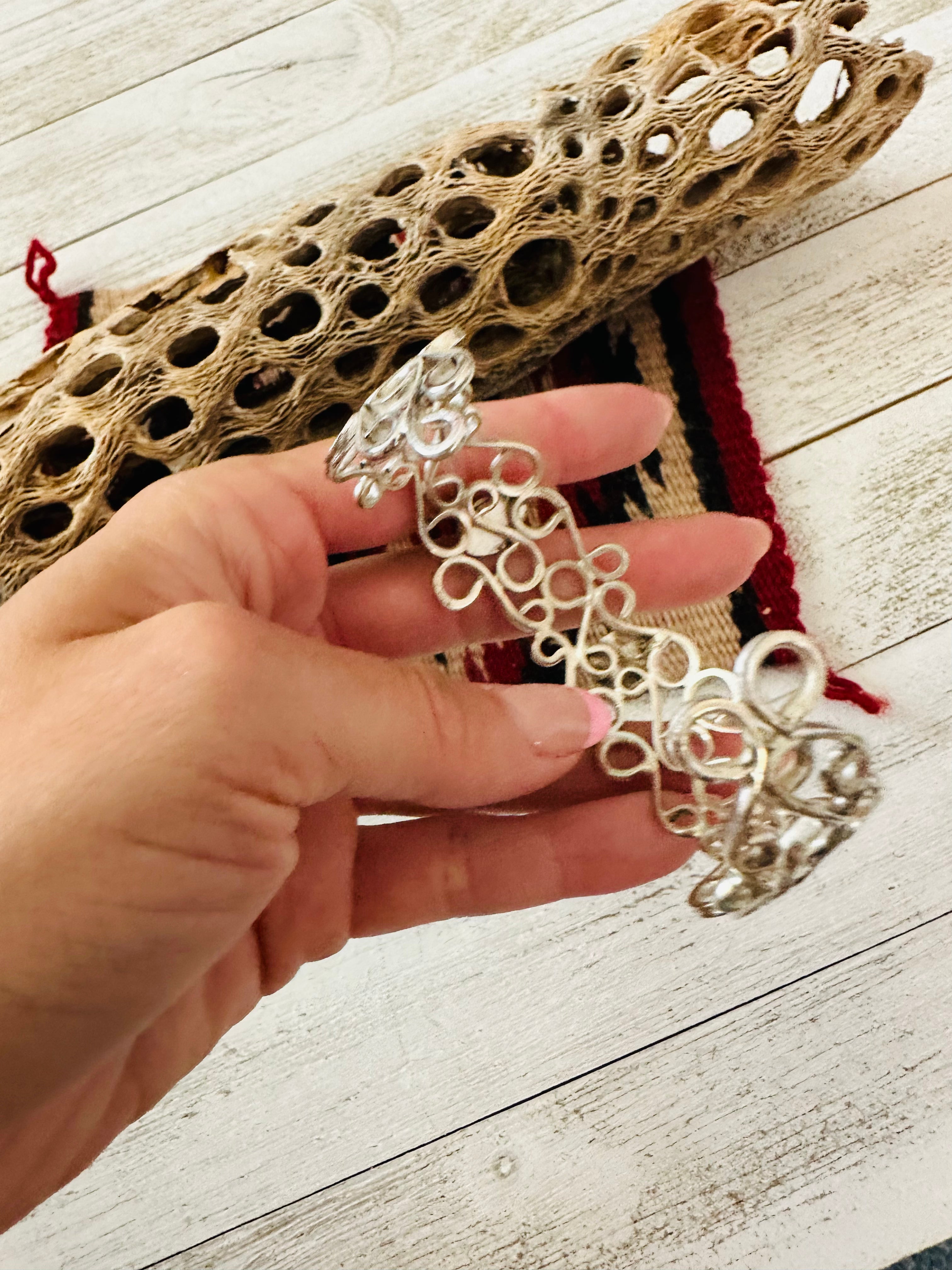 Navajo Queen Pink Conch Shell & Sterling Silver Cuff Bracelet