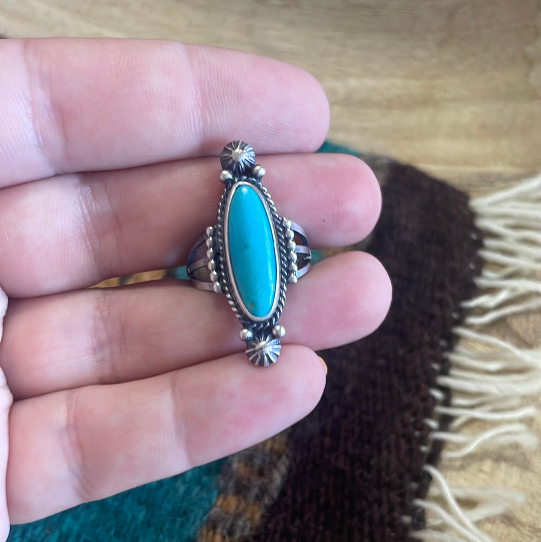 Navajo Single Stone Oval Turquoise Sterling Silver Ringqq