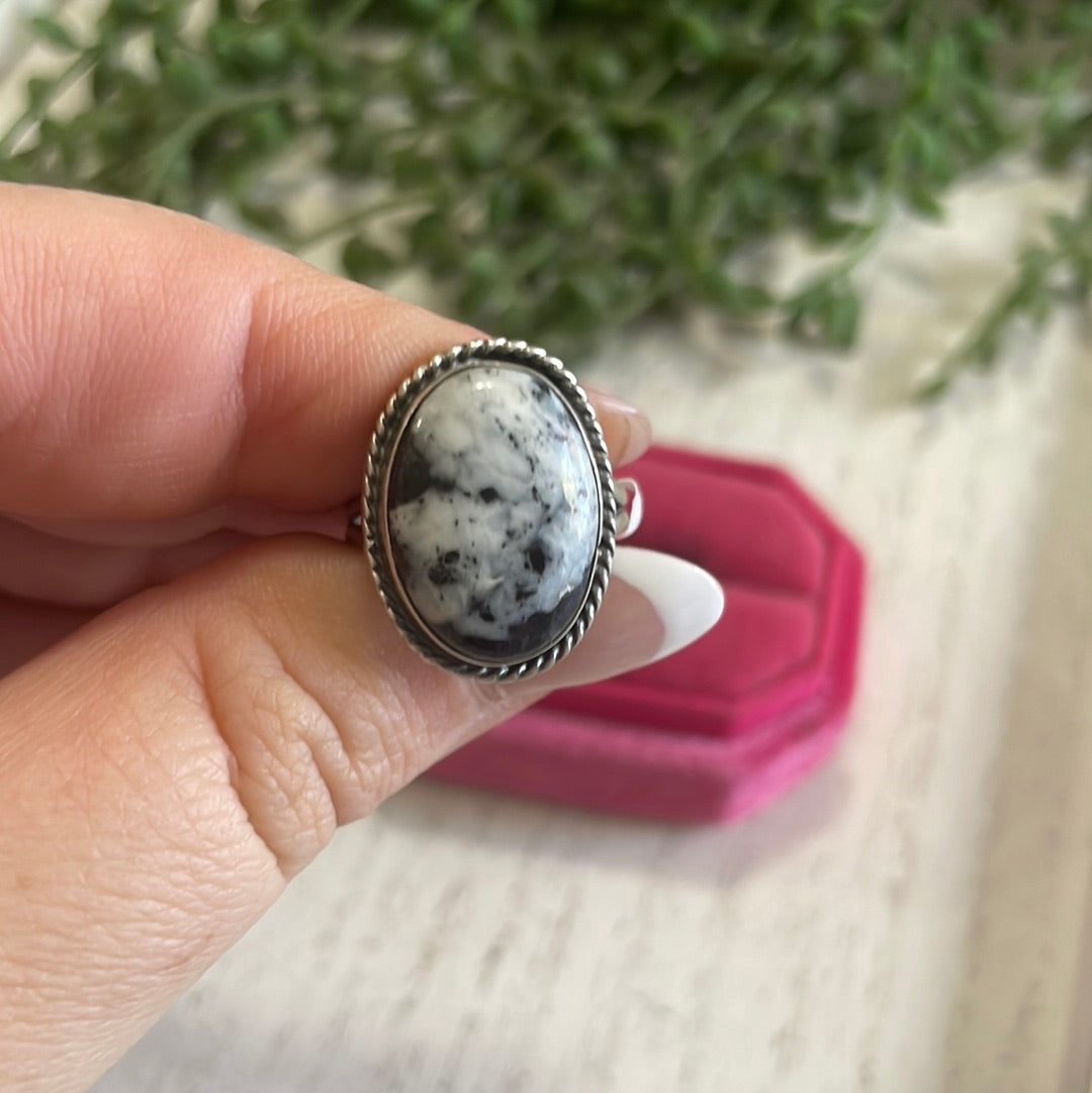 Navajo Sterling Silver & White Buffalo Ring