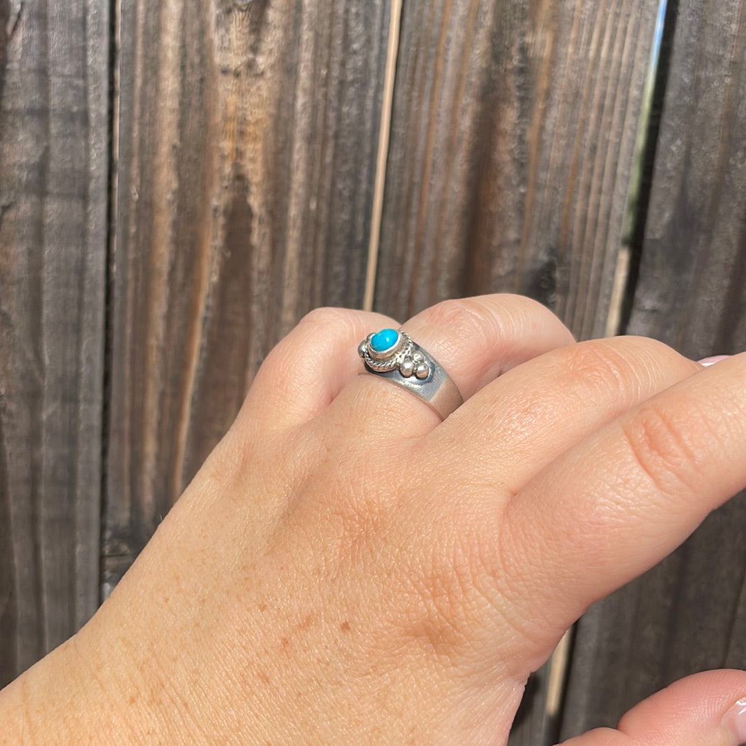 Navajo Sterling Silver Kingman Turquoise Band Ring