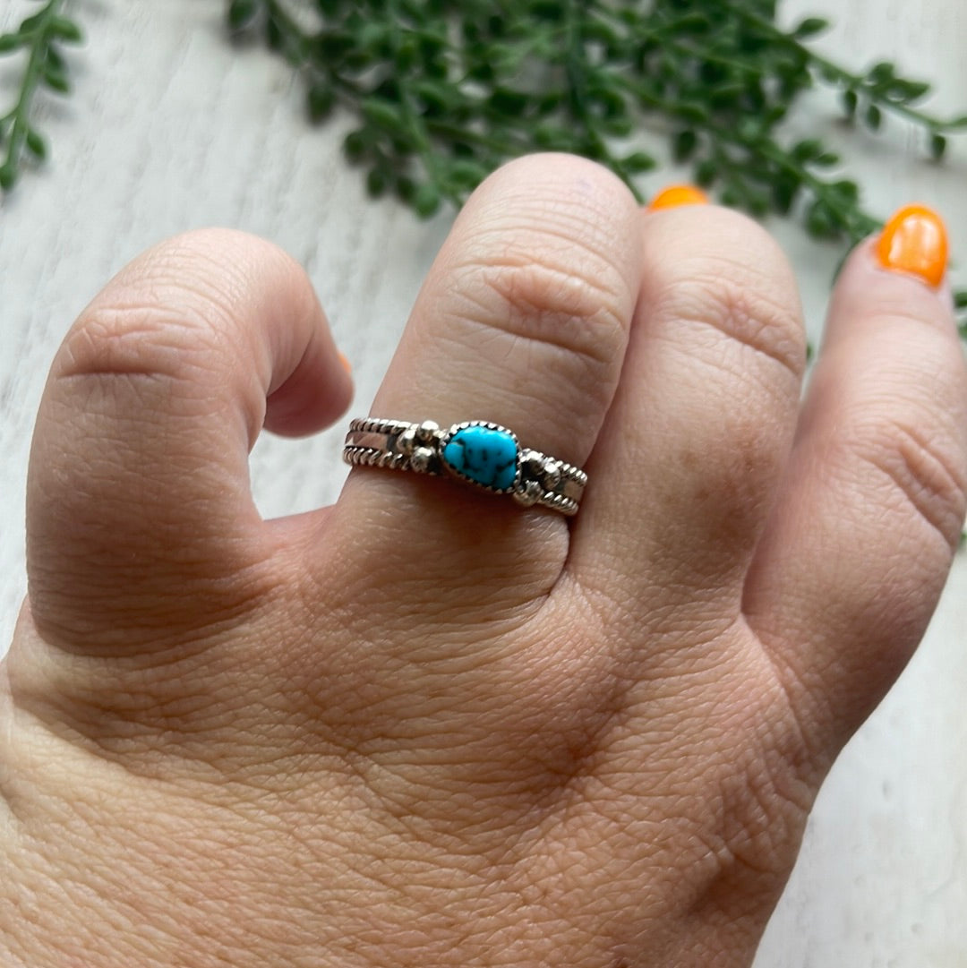 Navajo Sterling Silver Single Stone Turquoise Ring