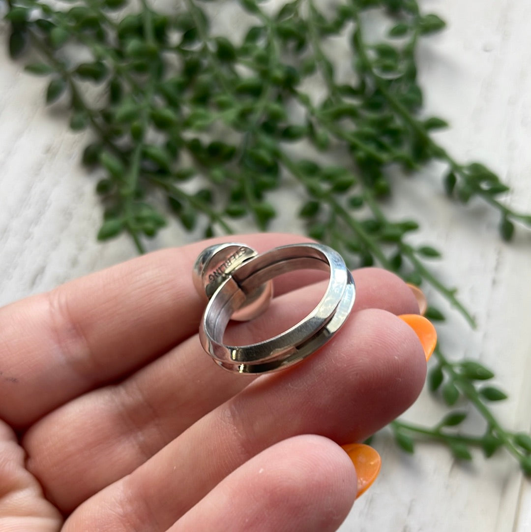 Navajo Sterling Silver Single Stone Oval Turquoise Ring