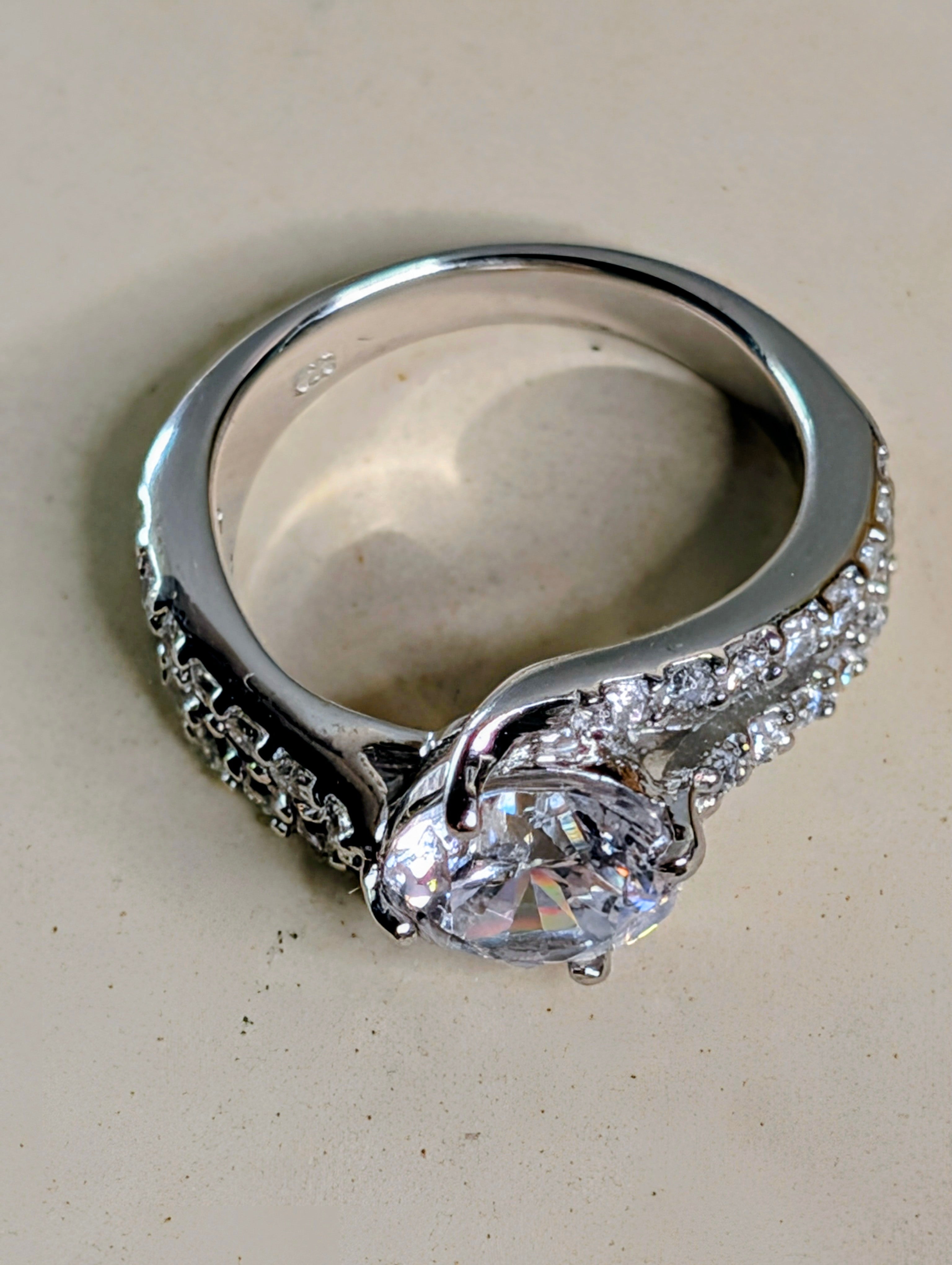 Sterling Silver CZ Fully Paved  Inlay Ring With Bezel Set Gemstone Size 6