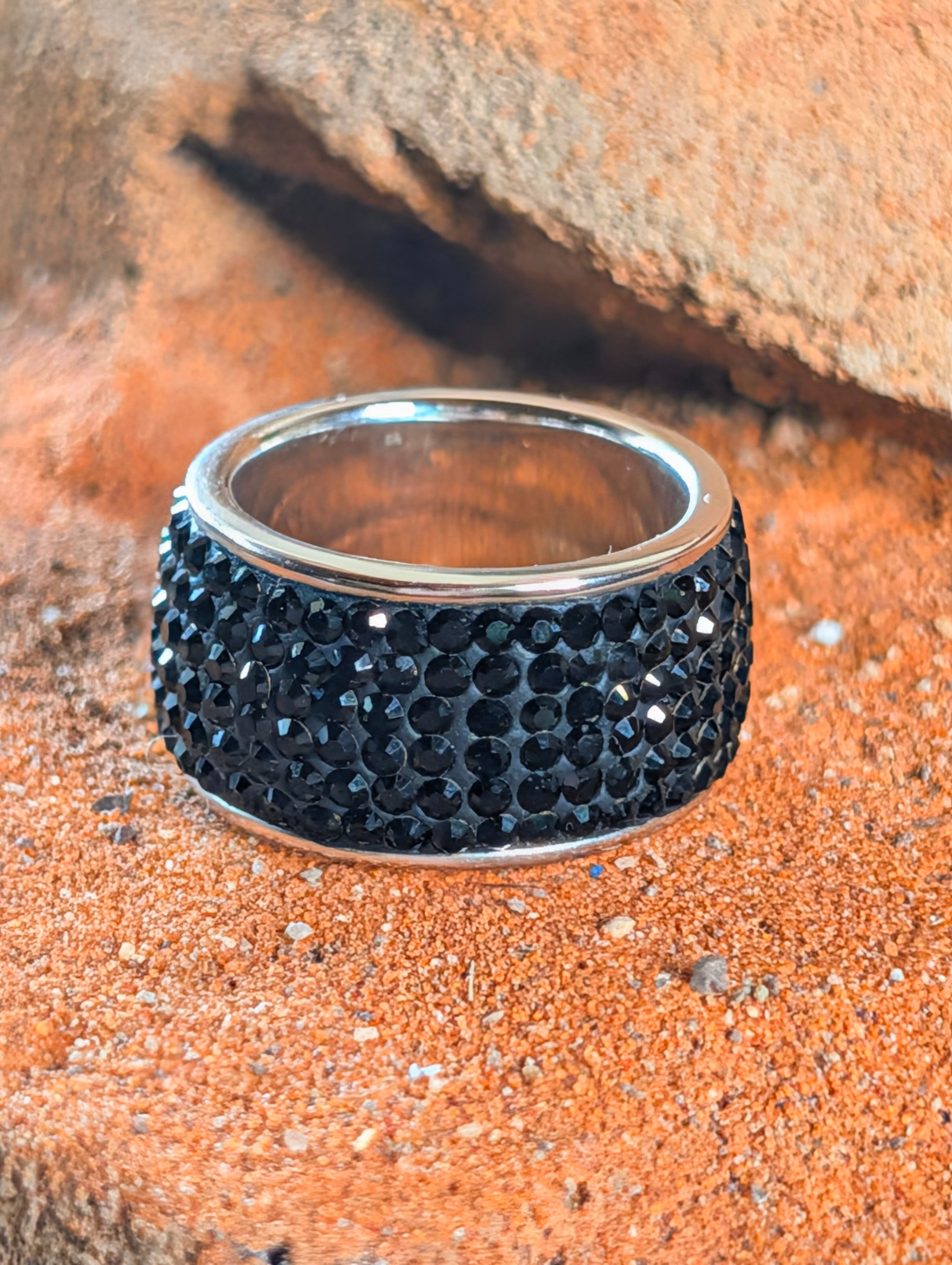 Sterling Silver Paved Black Stone Wide Band Ring Size 6